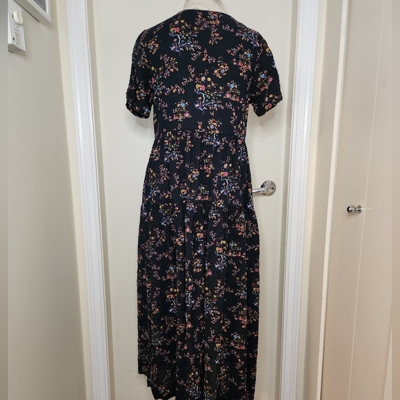 Floral Maxi Dress - Picture 5 of 12